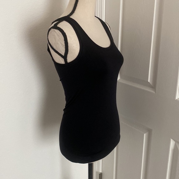 ❤️3x$20 - White House Black Market Woman’s Tank - Picture 3 of 6